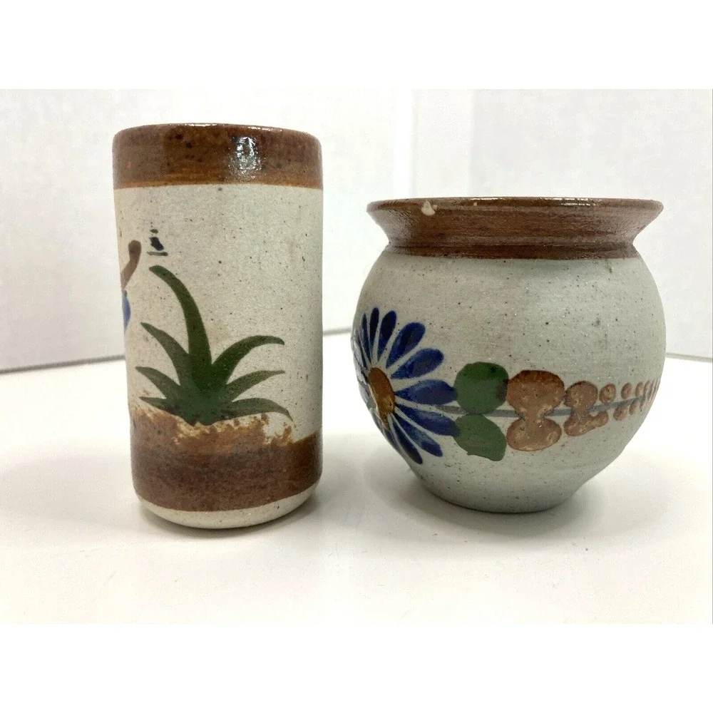Vintage Mexico Tonala Hand Painted Floral Pottery Mini Bud Vase 2.5